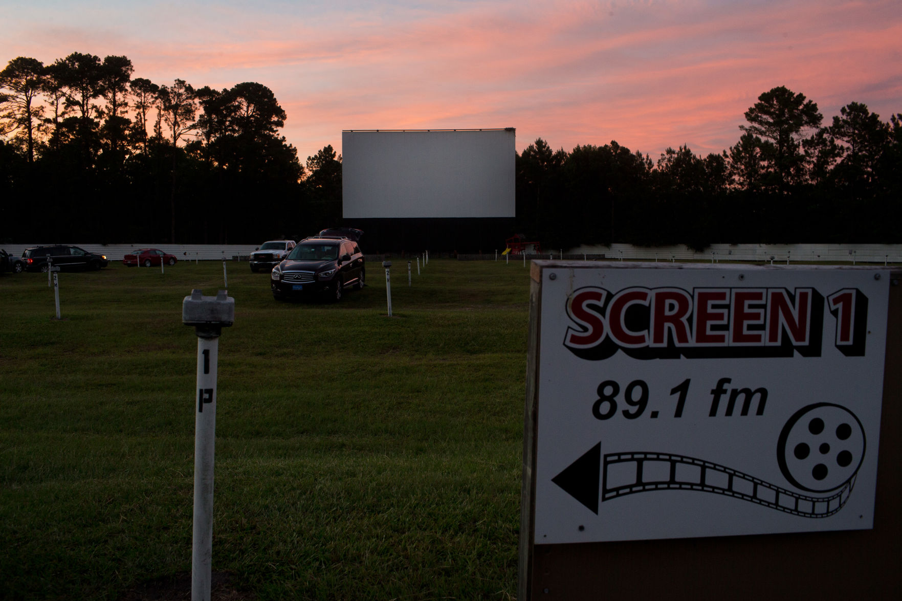 highway 21drive in.JPG